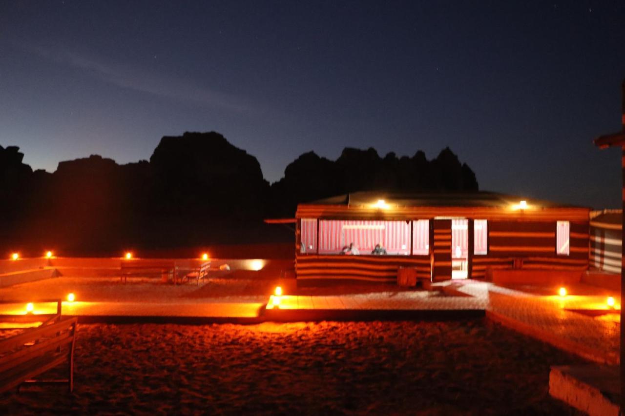 Wadi Rum Legend Camp エクステリア 写真