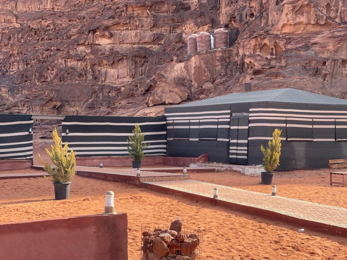 Wadi Rum Legend Camp エクステリア 写真