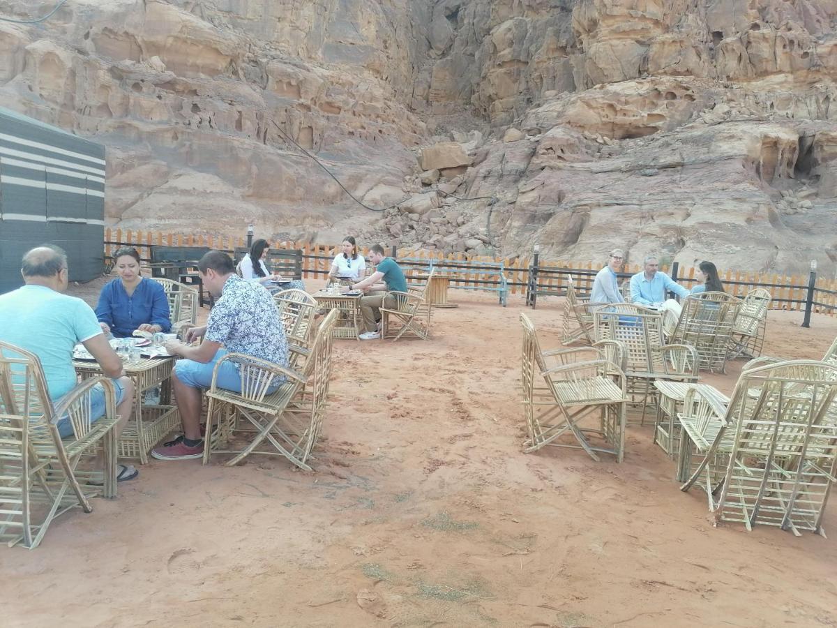 Wadi Rum Legend Camp エクステリア 写真