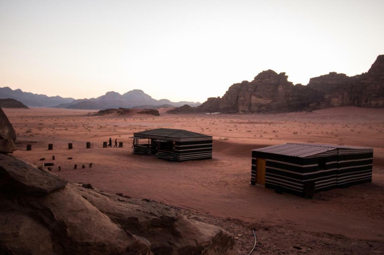 Wadi Rum Legend Camp エクステリア 写真