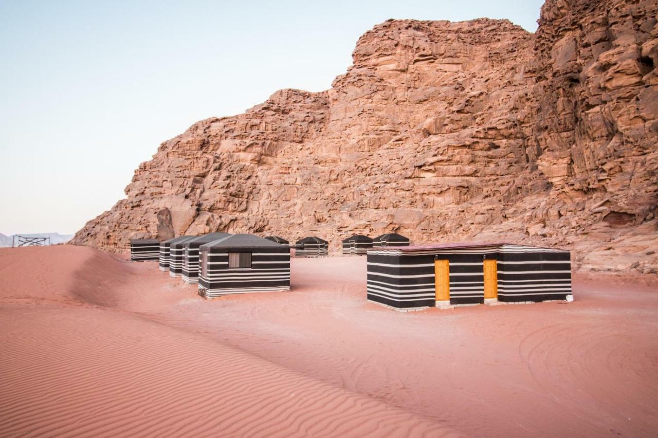 Wadi Rum Legend Camp エクステリア 写真