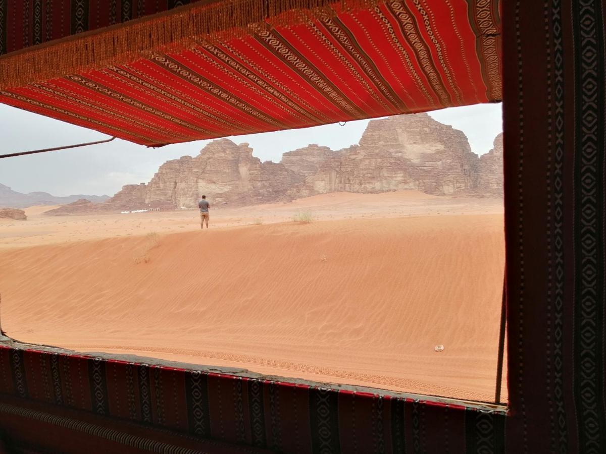 Wadi Rum Legend Camp エクステリア 写真